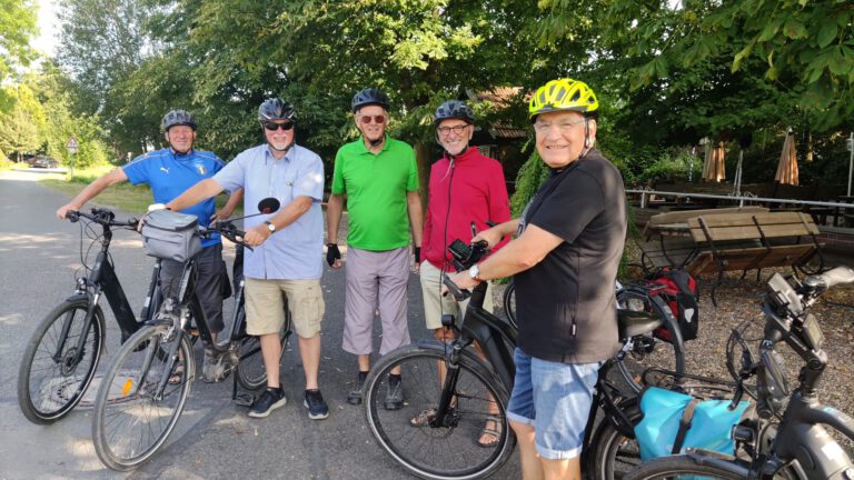 Bürgerbusfahrer werden zu “Dienstagsradlern”
